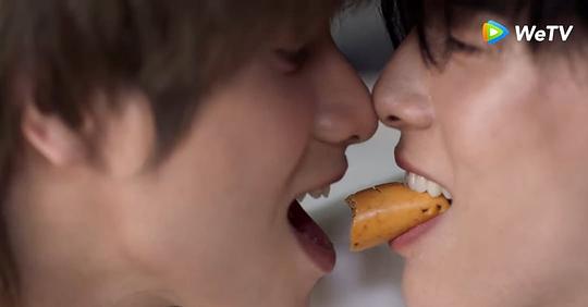 泰版我让最想被拥抱的男人给威胁了 剧照10 泰版我让最想被拥抱的男人给威胁了 剧照10