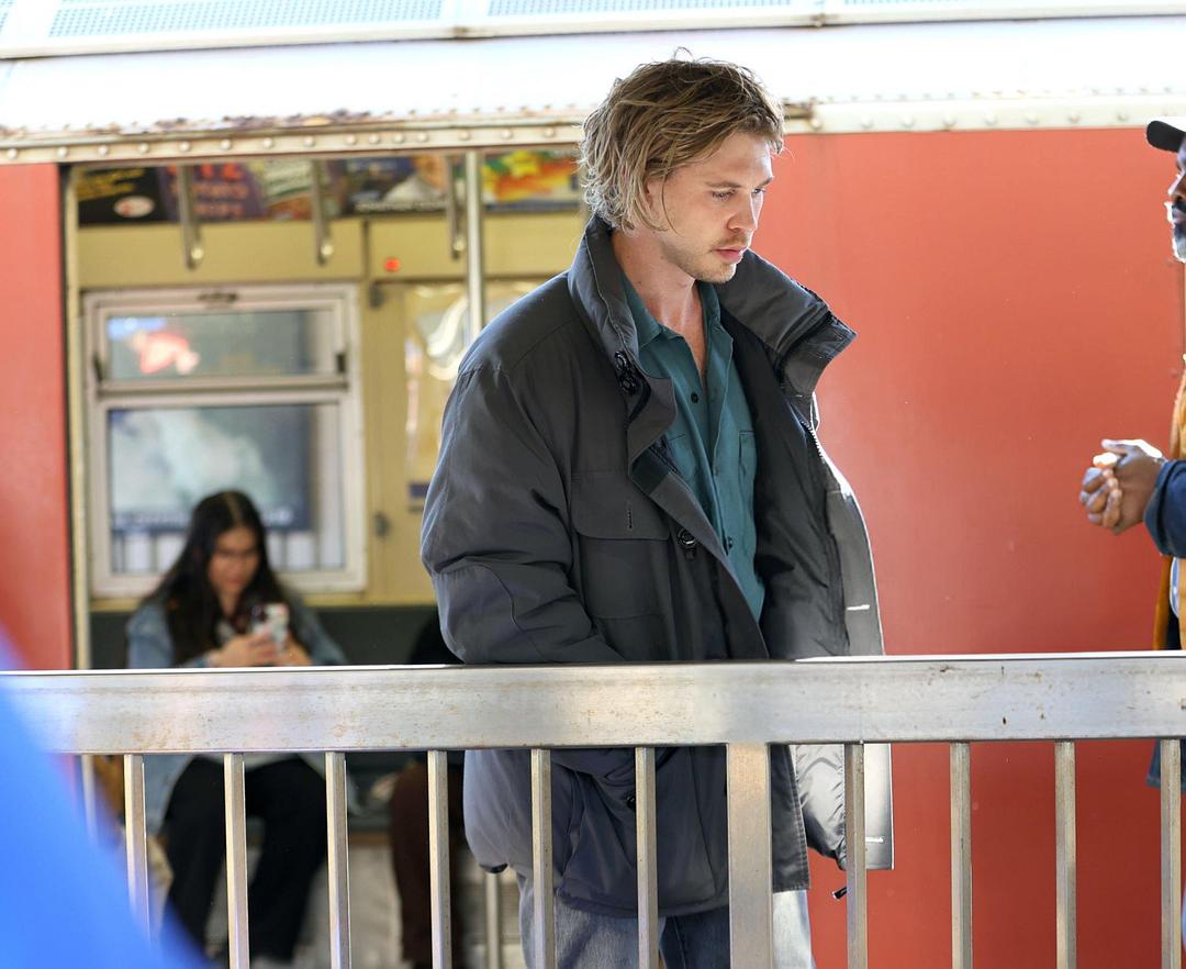 偷天盗日 剧照2 偷天盗日 剧照2