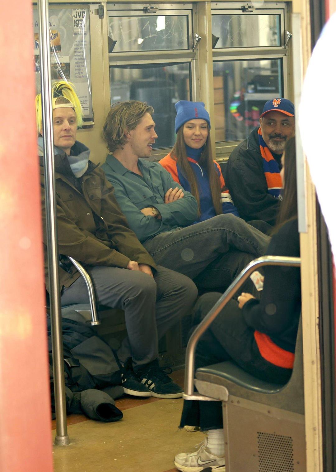 偷天盗日 剧照9 偷天盗日 剧照9