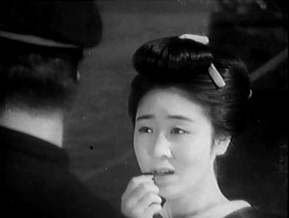 恋之花的绽放·伊豆的舞女 剧照4