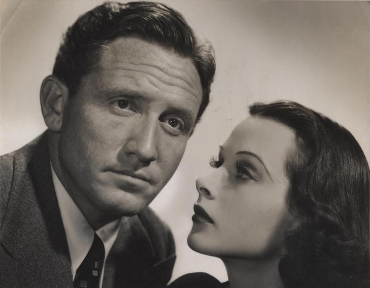 心有所属 剧照2