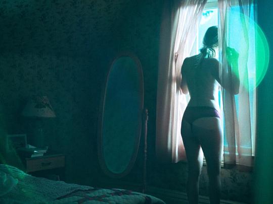 去死吧,我的爱 剧照8