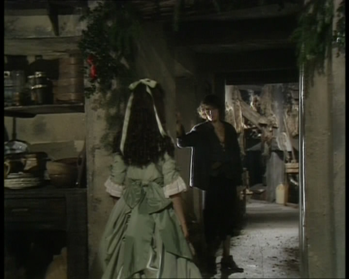 呼啸山庄 剧照6