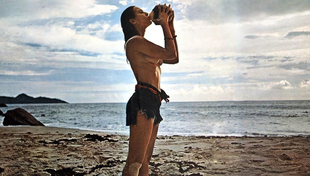 艾曼妞与白奴交易 剧照2 艾曼妞与白奴交易 剧照2