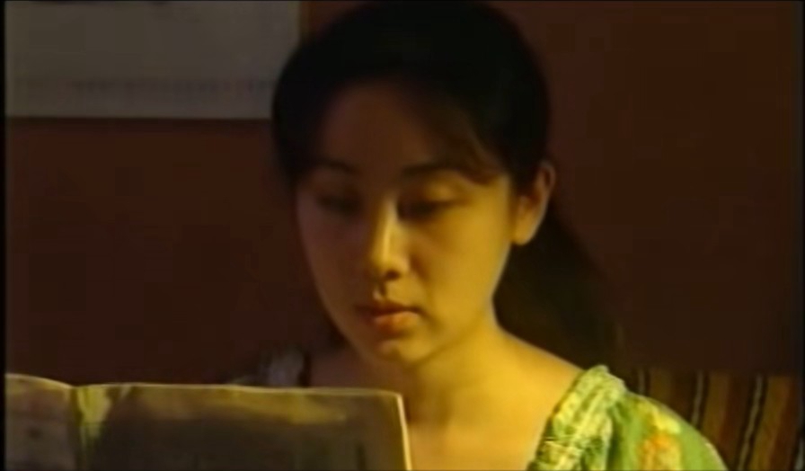女大学生 剧照3