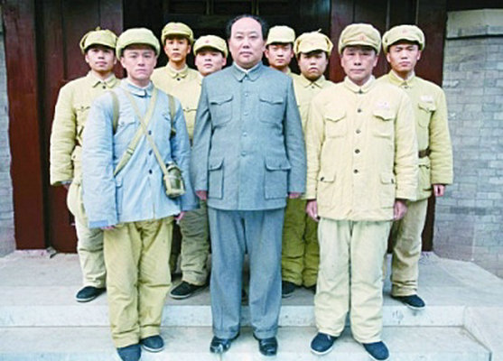 毛泽东和他的卫士 剧照2
