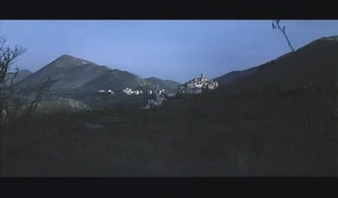 幽国车站 剧照3