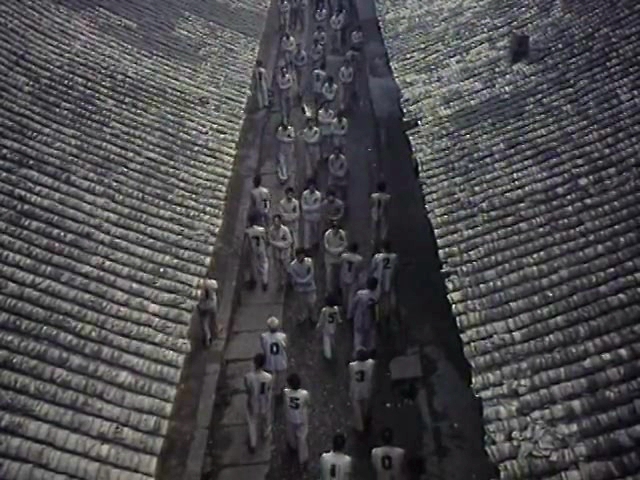 魔窟中的幻想 剧照3