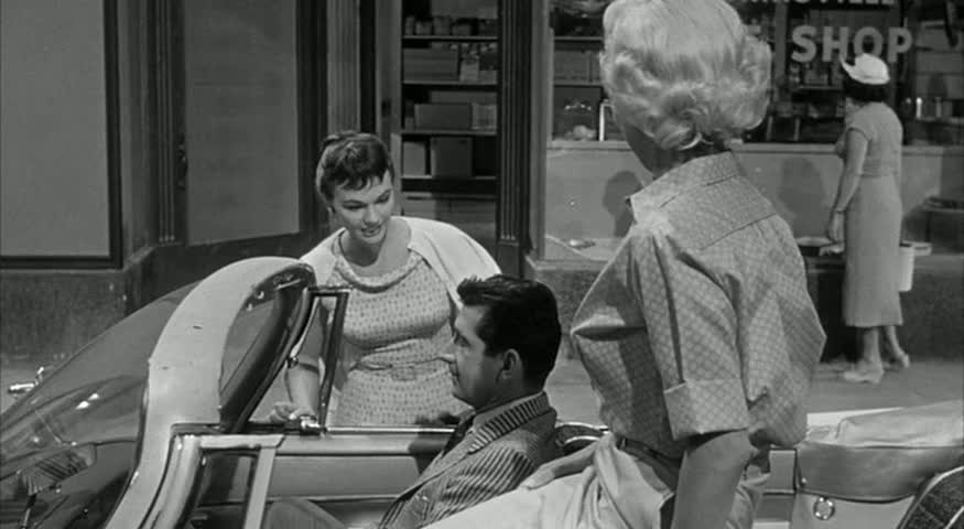 我的老公是异形 剧照7