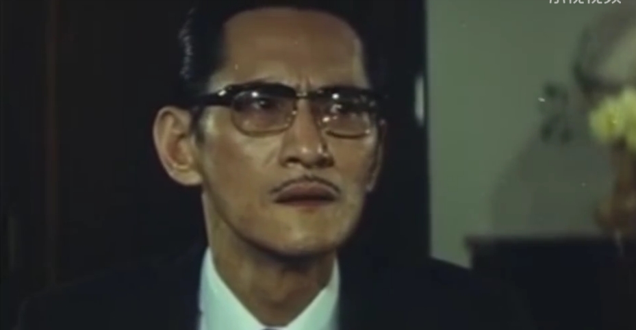 拳头枕头 剧照2