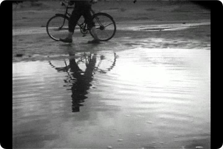 男孩和自行车的故事 剧照1