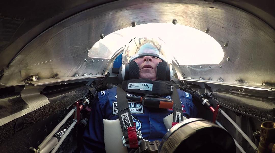 Rocketman:Mad Mikes Mission to Prove the Flat Earth 剧照3