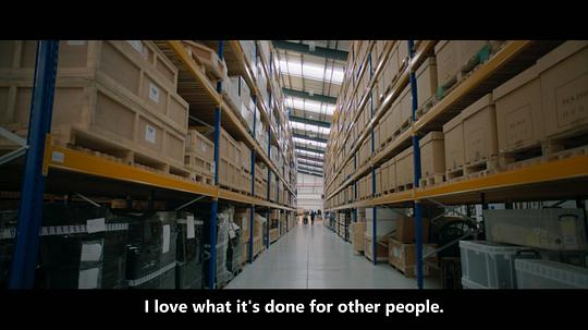 大卫·赫尔姆斯:大难不死的男孩 剧照4