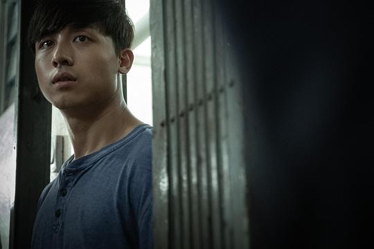 七月返归 剧照5