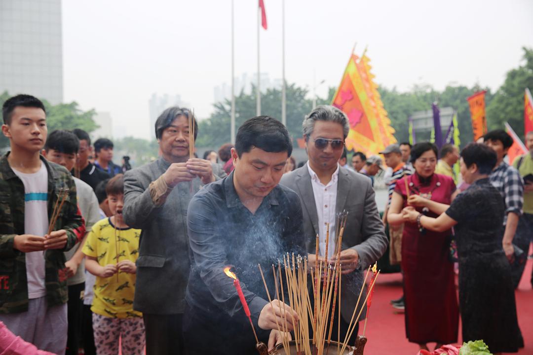 狮父 剧照6