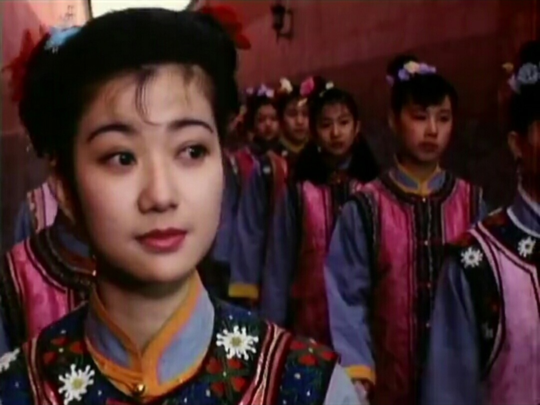 嫁到宫里的男人 剧照5