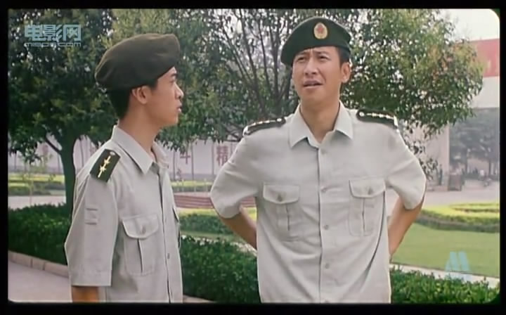 列兵大学生 剧照3