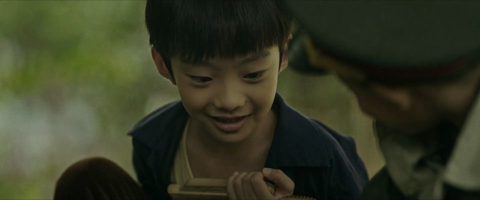 看不见影子的少年 剧照5