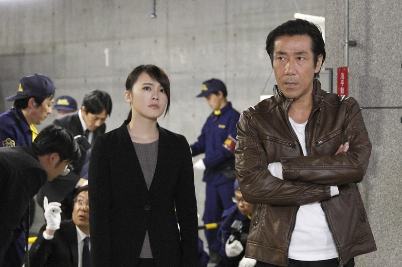 黑蔷薇:刑事课强行犯系神木恭子 剧照2