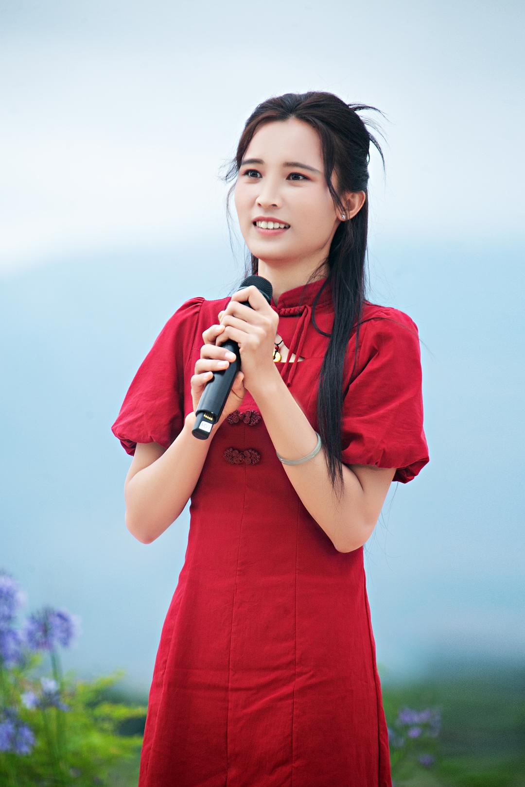 花儿绽放 剧照8