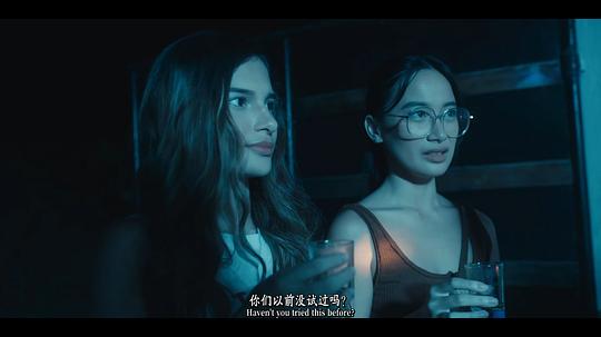 两个女孩 剧照3