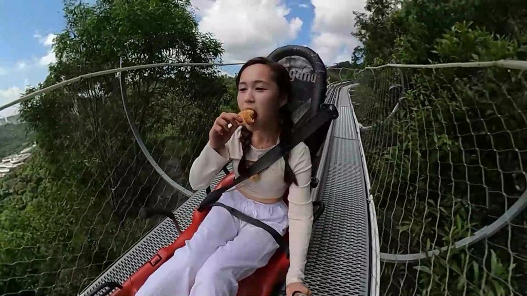 吃货横扫港深珠 剧照10