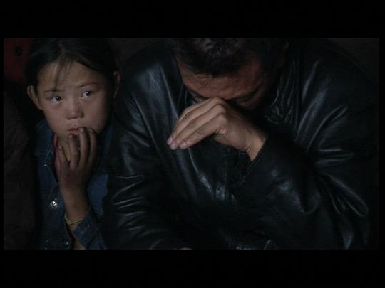 东 剧照9