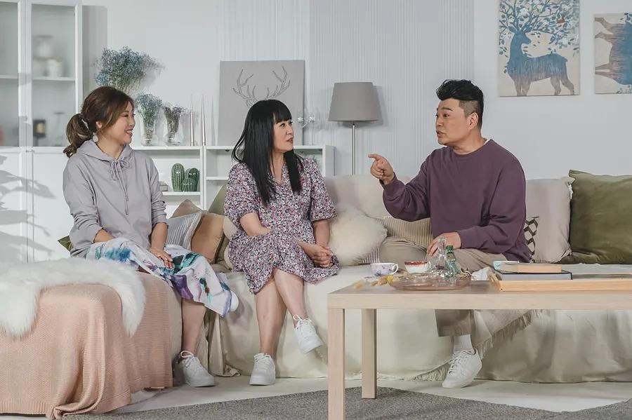 友乜唔讲得 剧照5