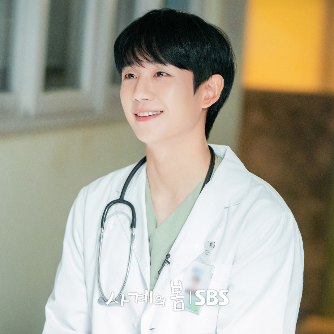四季之春 剧照1