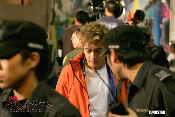 自行我路 剧照2