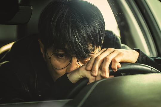 广场 剧照8