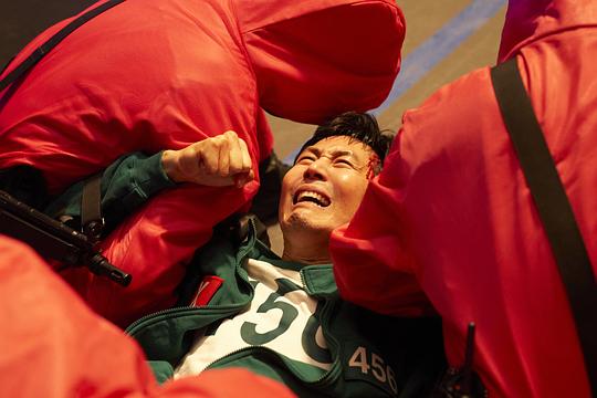 鱿鱼游戏 第三季 剧照6