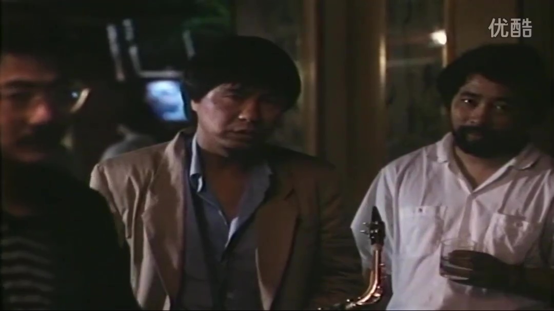 老娘够骚 剧照6