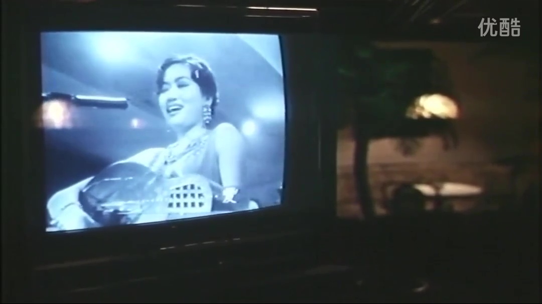 老娘够骚 剧照8