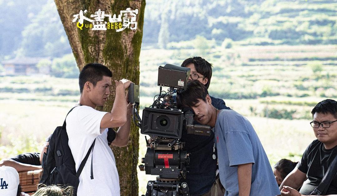如果悲伤可以解释 剧照1