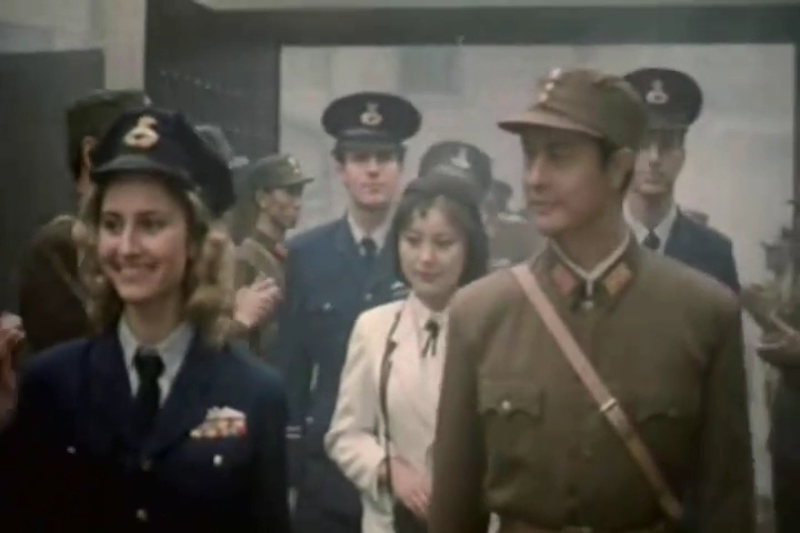 间谍战与女色无关 剧照3