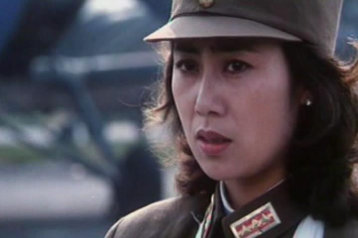 间谍战与女色无关 剧照7