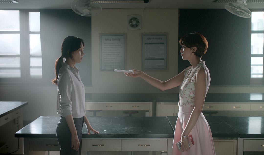 女教师 剧照6