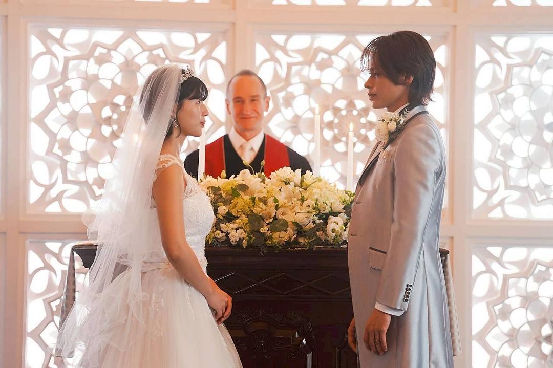 圣爱幸存者 剧照2