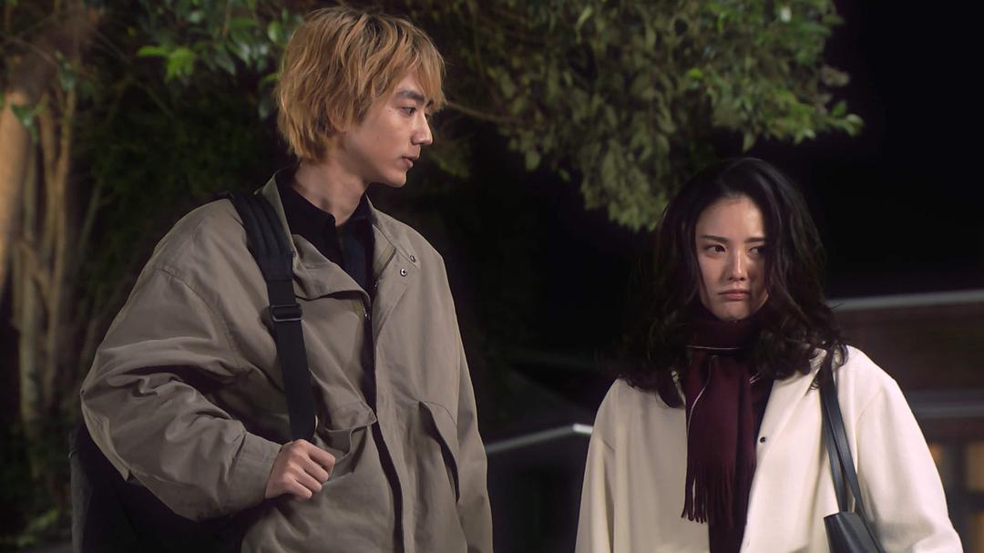 替身Bravo! 剧照1