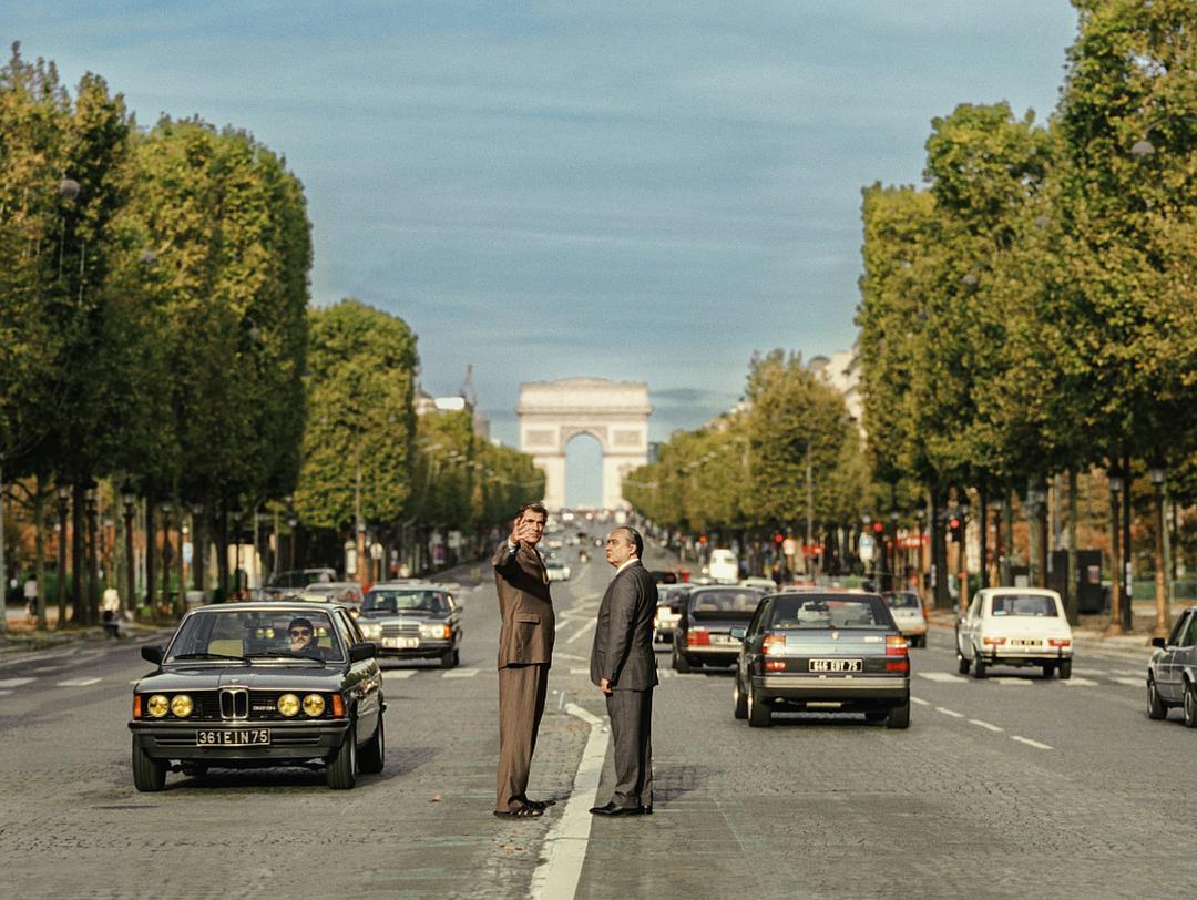 新凯旋门 剧照1