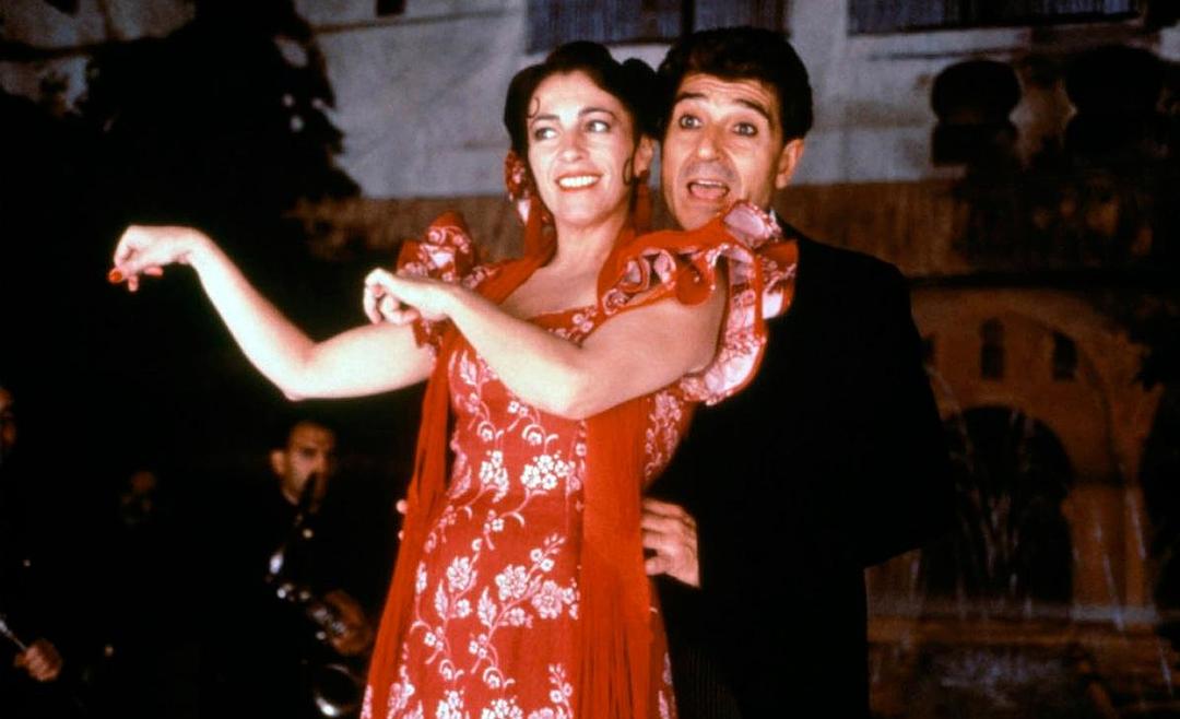 万岁 卡美拉 剧照4