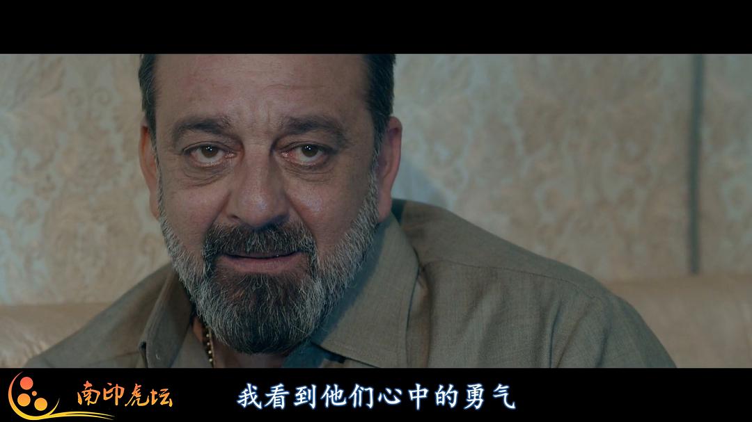 球胜难民营 剧照6