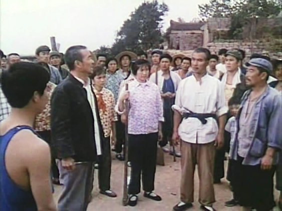 牛角石 剧照6