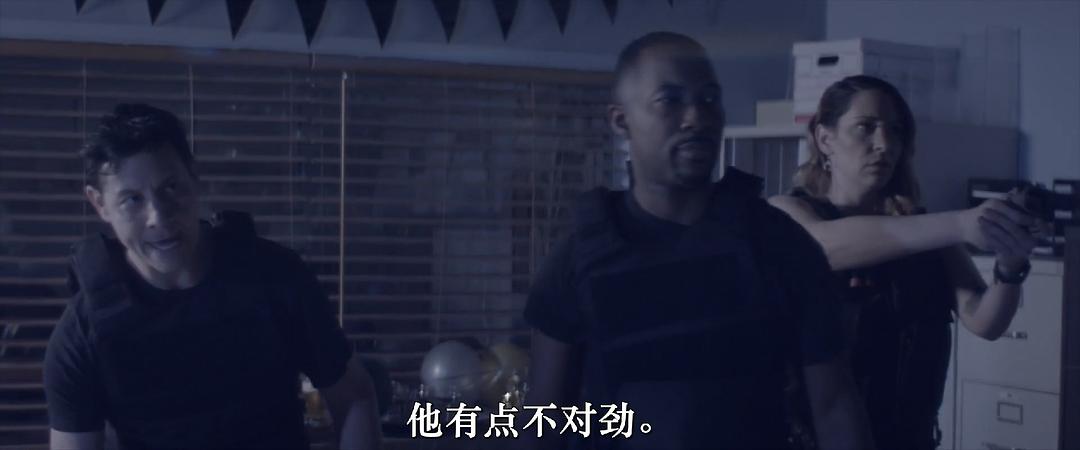 Amityville Cop 剧照5