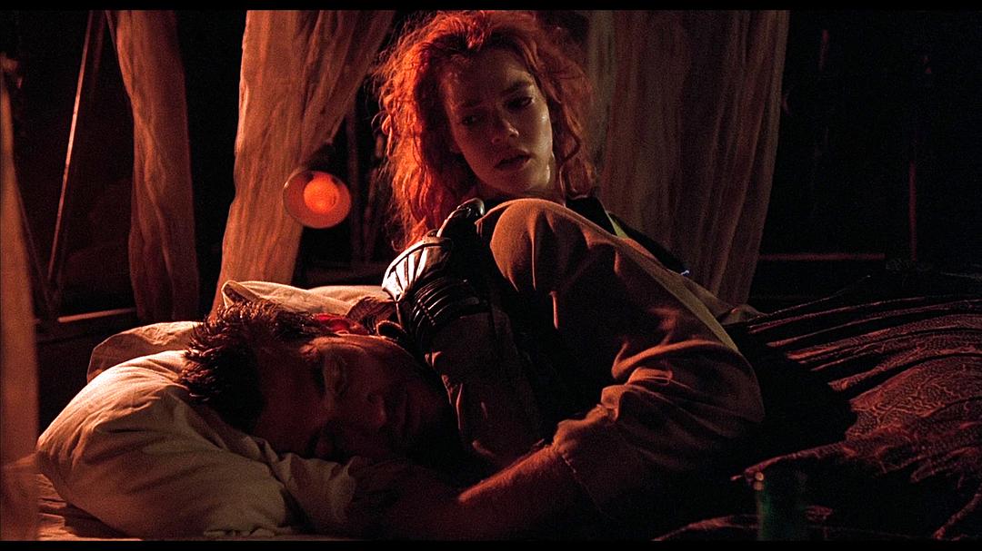 霹雳战士龙 剧照1