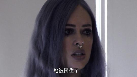 闹鬼网红屋 剧照2